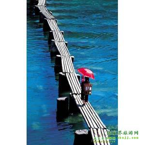 【長沙往返尊惠系列1】：張家界、天子山、鳳凰、韶山、長沙三晚四日游