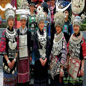 單獨成團L線：（湘西風(fēng)情之旅）張家界、德夯大峽谷、鳳凰古城4天3晚獨立成團游